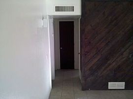 Open Kitchen - Lots of Parking - Alverno in Tucson, AZ (Photo 3 of 5)