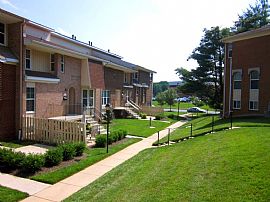 2 Bd/1 Bath Fitness Center, Pool, Park, in Rockville, MD (Photo 5 of 5)