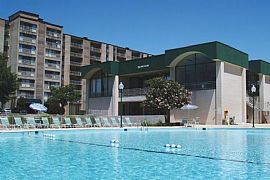 2 Bd/1 Bath College Park Apts Near U Of in Berwyn, MD (Photo 4 of 5)