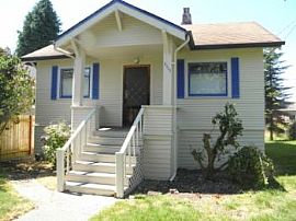 Single Family Home in Seattle in Greenwood, WA