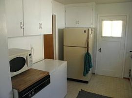 Single Family Home in Seattle in Greenwood, WA (Photo 4 of 4)