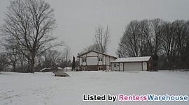 Beautiful Split Level Country House! 4bd in Minnetrista, MN