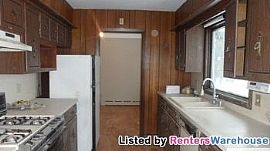 Beautiful Delano Farmhouse! in Delano, MN (Photo 5 of 5)