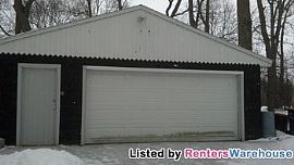 Lake Home in Faribault, MN (Photo 2 of 5)