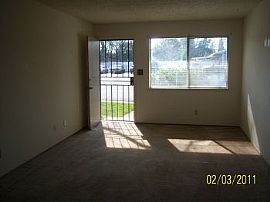Cozy Apartment in Elk Grove, CA (Photo 3 of 3)