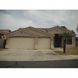 Arrowhead Home! in Glendale, AZ