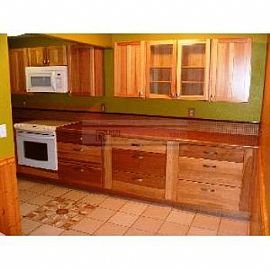 Beautifully Updated Condo! in Parkland, WA (Photo 2 of 5)