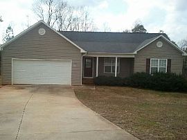 Recently Painted Home with New Carpet. A in Conover, NC