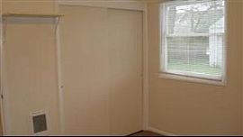 Application Pending Tacoma 1 Bedroom in Lakewood, WA (Photo 5 of 5)