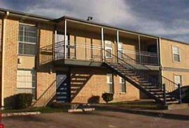 2 Bd/1 Bath Waterdance Apartments Welcom in Arlington, TX (Photo 3 of 5)