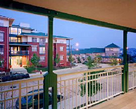 2 Bd/2 Bath Brand New Phase Open! Free P in Oakland, PA (Photo 2 of 5)