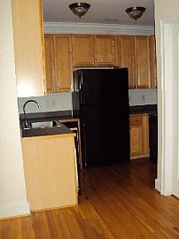 2 Bed/ 2 Bath in Historic Frederick Buil in Charlotte, NC (Photo 2 of 5)