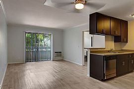 0 Bd/1 Bath Welcome Home to Vida Hollywo in Hollywood, CA (Photo 2 of 5)