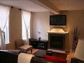 Furnished 1bd Condo in Dupont Circle, Wi in Navasota, TX (Photo 2 of 5)