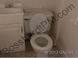 1 Bed 1 Bath Condo Rental in Gainesville, FL (Photo 4 of 4)