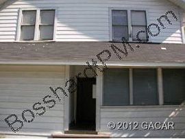 5 Bed 2 Bath Condo Rental in Gainesville, FL (Photo 2 of 5)