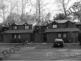 3 Bed 3 Bath Condo Rental in Gainesville, FL