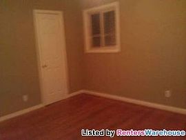 Freshly Renovated 4 Bdr Home in College in Atlanta, GA (Photo 5 of 5)