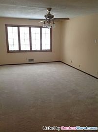 Huge 4 Bed Split-Level Sfh in Burnsville in Burnsville, MN (Photo 2 of 5)