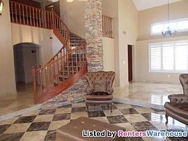 Stunning Completely Remodeled 4/5bd Home in Scottsdale, AZ (Photo 3 of 5)