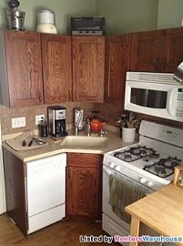 Fantastic 3/2 Sfh in Great Sw Minneapoli in Edina, MN (Photo 5 of 5)