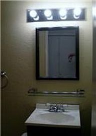 Wondul Family Home in Dallas, TX (Photo 4 of 5)