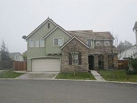 Gorgeous 5 Bedroom in Waterford Gated Co in Waterford, CA