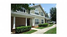 2 Bd/2 Bath Avenue Royale Is Convenientl in Jacksonville, FL