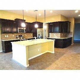 4 Bed + Offce + Loft, 2.5 Bath, 3 Car Ga in Gilbert, AZ (Photo 2 of 5)