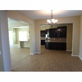 4 Bed + Offce + Loft, 2.5 Bath, 3 Car Ga in Gilbert, AZ (Photo 3 of 5)