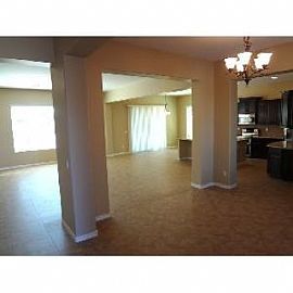 4 Bed + Offce + Loft, 2.5 Bath, 3 Car Ga in Gilbert, AZ (Photo 4 of 5)