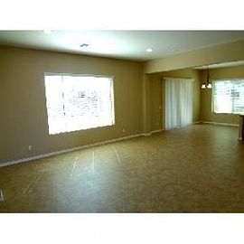 4 Bed + Offce + Loft, 2.5 Bath, 3 Car Ga in Gilbert, AZ (Photo 5 of 5)