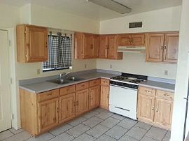 Beautiful Home - Close to a Mountain! Am in Tucson, AZ (Photo 3 of 5)