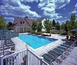 2bed/1bath in Ann Arbor, 24hour Gym, Poo in Ann Arbor, MI