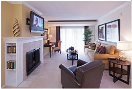 2 Bd/2 Bath Private Balconies, Near Metr in Alexandria, VA (Photo 2 of 5)