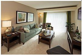 2 Bd/2 Bath Private Balconies, Near Metr in Alexandria, VA (Photo 5 of 5)