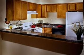 2 Bd/2 Bath Sparkling Pool with Sun Deck in Memphis, TN (Photo 2 of 5)