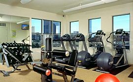 1 Bd/1 Bath Incredible Updown View From in Dallas, TX (Photo 5 of 5)