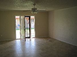 Youngtown, Az - Townhouse - $600 00 in Youngtown, AZ (Photo 2 of 5)
