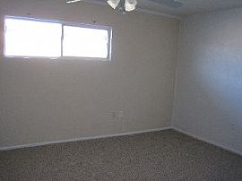 Youngtown, Az - Townhouse - $600 00 in Youngtown, AZ (Photo 4 of 5)