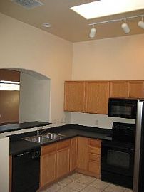 $1100 / 3br - 1483ft -  Green Valley, Az in Green Valley, AZ (Photo 2 of 5)