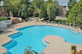 Fitness Center, Pool, and Spa! in Donelson, TN