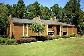 3 Bd/2 Bath Whispering Pines Is Minutes in Lagrange, GA (Photo 4 of 5)