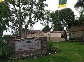 2 Bd/1 Bath 1 Bedroom Minutes to Long Be in Lakewood, CA (Photo 2 of 3)