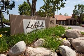 2 Bd/2 Bath One Bedroom Near Golf Course in Azusa, CA (Photo 2 of 5)