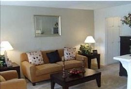 2 Bd/1 Bath We Offer The Conveniences Of in Norwalk, CA (Photo 5 of 5)