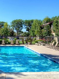 2 Bd/2 Bath Covered Parking, In-Home Was in El Toro, CA