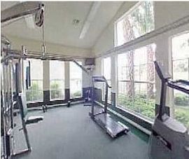 Sarasota 2 Bd with Full Size Washer and Drye in Sarasota, FL (Photo 2 of 5)