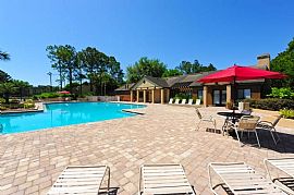 2 Bd/1 Bath $99 Move in Fees Rent on Sel in Atlantic Beach, FL (Photo 3 of 5)