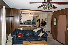4br/3ba House in Billings Park in Superior, WI (Photo 5 of 10)